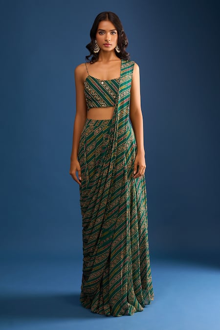 Buy_Samyukta Singhania_Green Georgette Sequins Round Neck Hand Embroidered Pre-draped Saree Set _Online_at_Aza_Fashions
