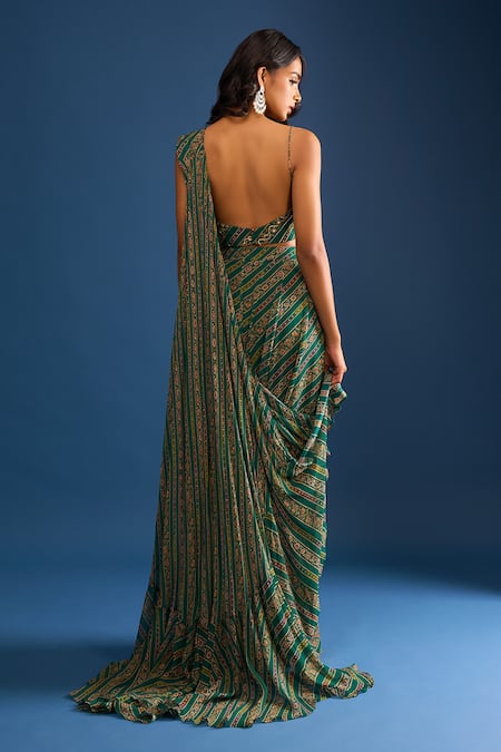 Samyukta Singhania Green Hand Embroidered Pre-Draped Saree Set 