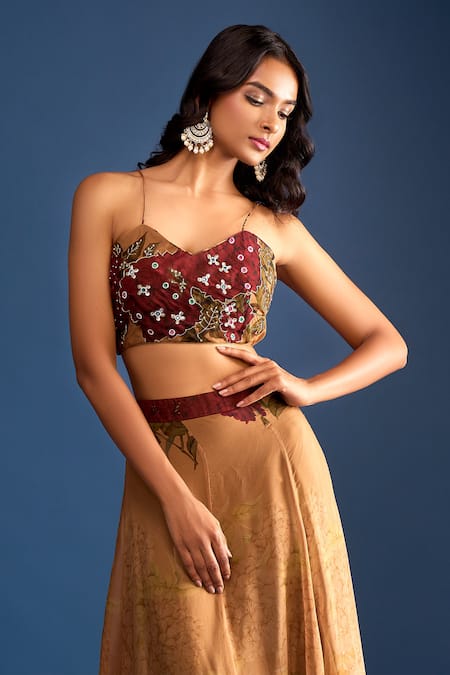 Buy_Samyukta Singhania_Brown Organza Sequins, Metallic Thread Sweetheart Heavy Embroidered Lehenga Set _Online_at_Aza_Fashions