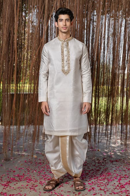 Buy_Hilo Design_White Embroidery Kanjivaram Hand Set _Online_at_Aza_Fashions