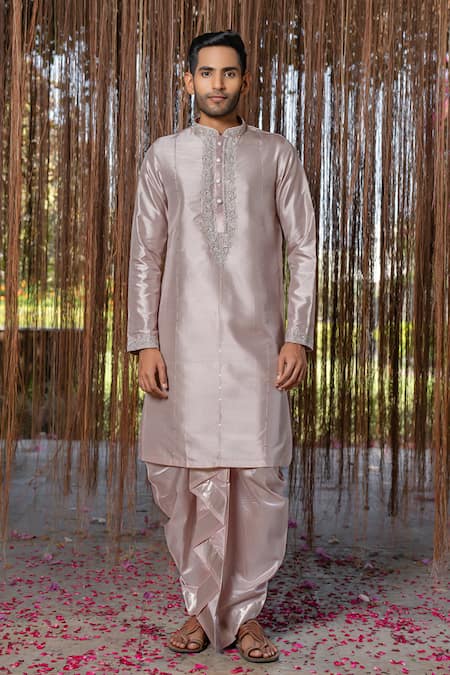 Hilo Design Sandstone Kanjivaram Embroidered Set 