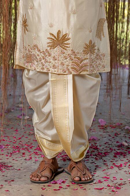 Buy_Hilo Design_Cream Embroidery Kanjivaram Set _Online_at_Aza_Fashions