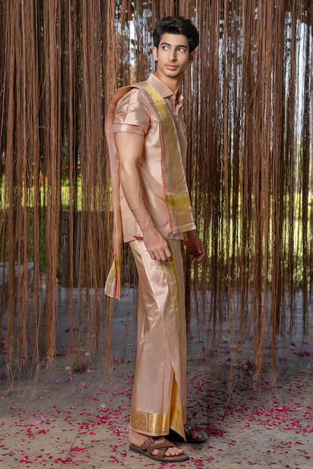 Hilo Design Dusky Pink Kanjivaram Embroidered Set 