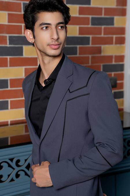 Buy_Hilo Design_Gray Modern Grey And Black Smart Casual Set _Online_at_Aza_Fashions