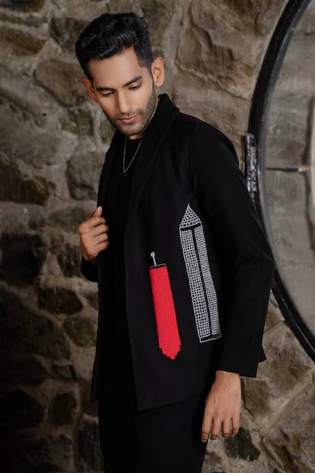 Hilo Design Statement Embroidered Black Co-ord Set 