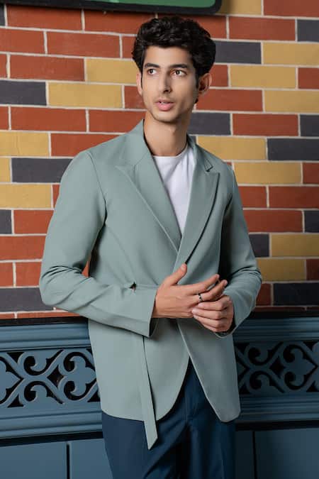 Hilo Design Soft Gray Asymmetric Blazer Set 