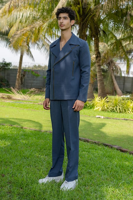 Shop Hilo Design Blue Nebula Verge Denim Shacket at Aza Fashions Shop_Hilo Design_Blue Nebula Verge Denim Shacket _at_Aza_Fashions