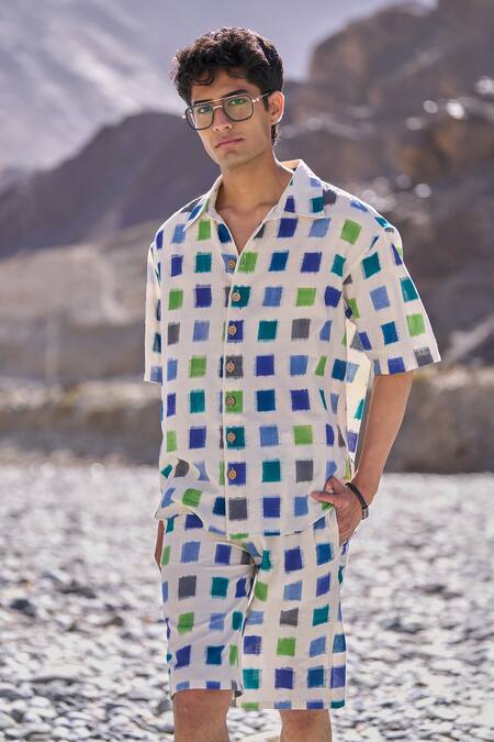 Buy_Dash And Dot_Multi Color Cotton Ikat Weave Shorts Set _Online_at_Aza_Fashions