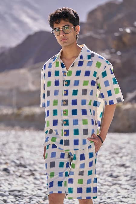 Dash And Dot Multi Color Cotton Ikat Weave Organic Shorts 