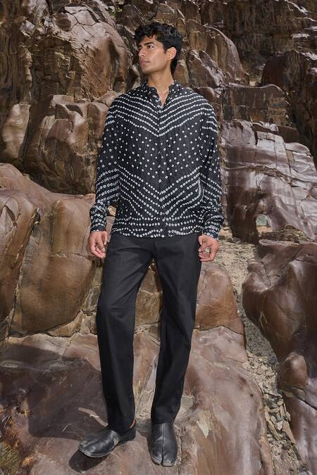 Buy Dash And Dot Black Cotton Barrel Jeans Buy_Dash And Dot_Black Cotton Barrel Jeans