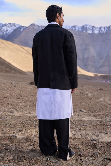 Dash And Dot Black Linen Blazer 