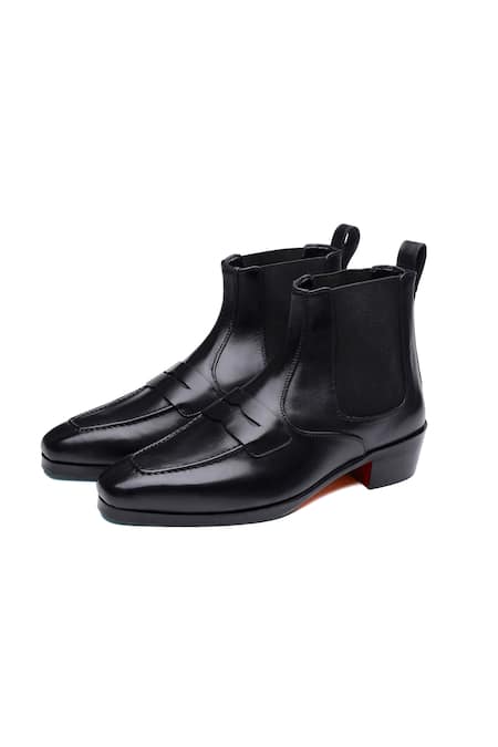 Shutiq Black Leather Manalo Boots