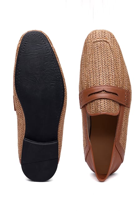 Buy_Shutiq_Tan Designer Woven Raffia Loafers _Online_at_Aza_Fashions