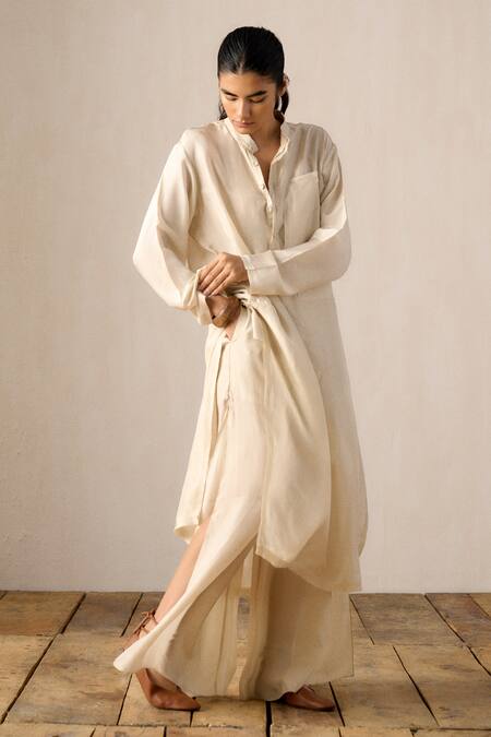 Shop_Ituvana_Beige Silk Applique Collared Kurta Set _Online_at_Aza_Fashions