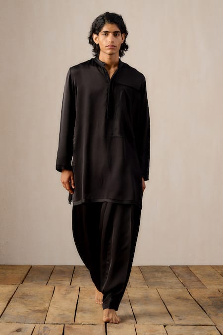 Ituvana Black Silk, Linen Applique Pathani Set 
