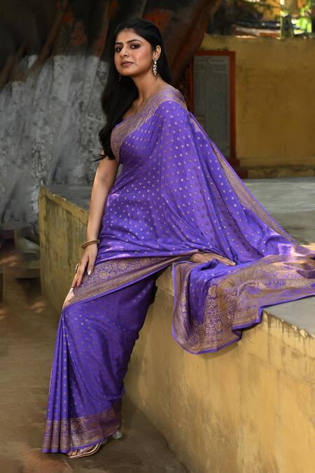 Buy_Naaritva India_Lavender Crepe, Silk Zari Banarasi Saree With Running Blouse _Online_at_Aza_Fashions