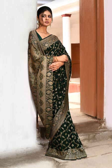 Buy_Naaritva India_Green Crepe Zari Banarasi Saree With Running Blouse _Online_at_Aza_Fashions