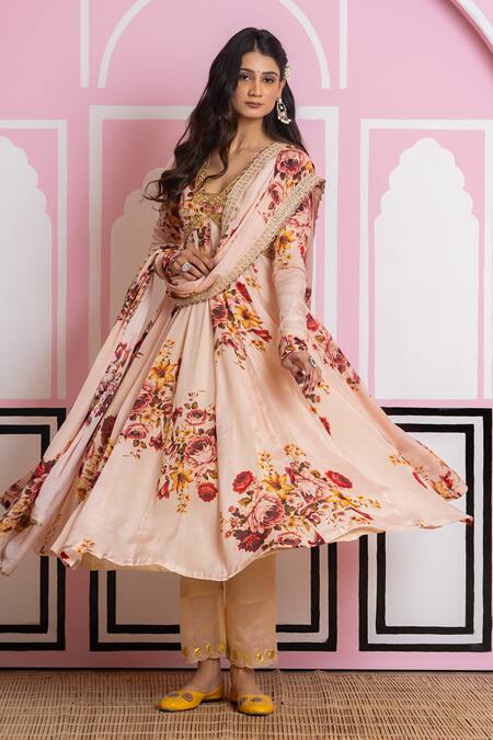 Shop Yuvraani Jaipur Beige Chinon, Cotton, Chiffon, Cambric Sequins, Embroidery Floral Anarkali Set Shop_Yuvraani Jaipur_Beige Chinon, Cotton, Chiffon, Cambric Sequins, Embroidery Floral Anarkali Set