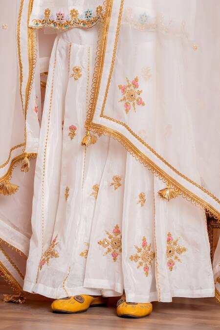 Shop_Yuvraani Jaipur_Ivory Silk, Shantoon, Organza Embroidery V-neck Kurta Sharara Set _Online_at_Aza_Fashions