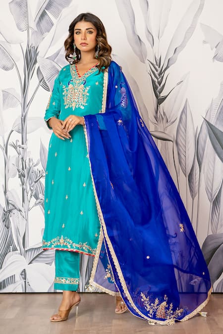 Buy_Yuvraani Jaipur_Blue Silk, Shantoon, Organza Sequins, Embroidery V-neck Kurta Set With Dupatta _Online_at_Aza_Fashions