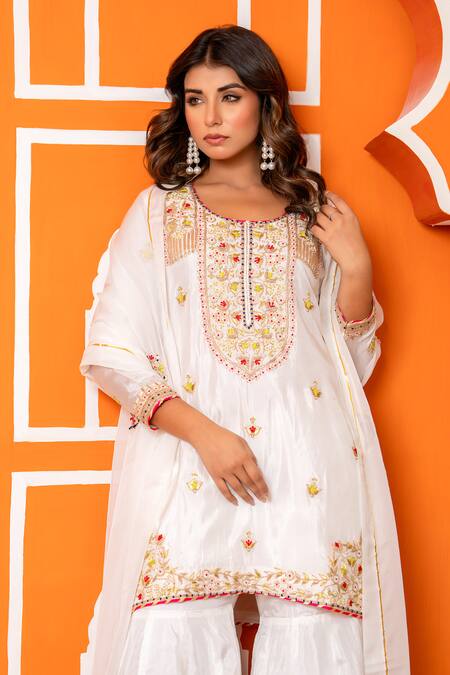 Yuvraani Jaipur_Ivory Silk, Organza, Shantoon Embroidery Round Neck Kurta Sharara Set _at_Aza_Fashions