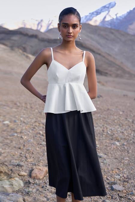 Dash And Dot White Polyester, Viscose, Spandex Sweetheart Neck Sleeveless Top And Skirt Set Online at Aza Fashions Dash And Dot_White Polyester, Viscose, Spandex Sweetheart Neck Sleeveless Top And Skirt Set _Online_at_Aza_Fashions