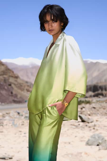 Shop Dash And Dot Green Polyester Collared Ombre Satin Pant Set Online at Aza Fashions Shop_Dash And Dot_Green Polyester Collared Ombre Satin Pant Set _Online_at_Aza_Fashions