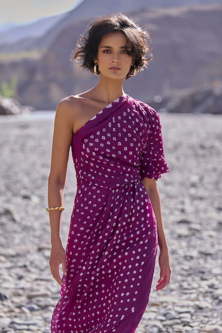Dash And Dot_Purple Viscose One Shoulder Single Sleeve Bandhani Dress _Online_at_Aza_Fashions