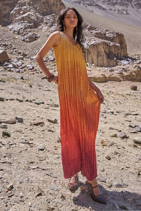 Buy_Dash And Dot_Multi Color Polyester Scoop Neck Sunset Ombre Midi Dress _Online_at_Aza_Fashions