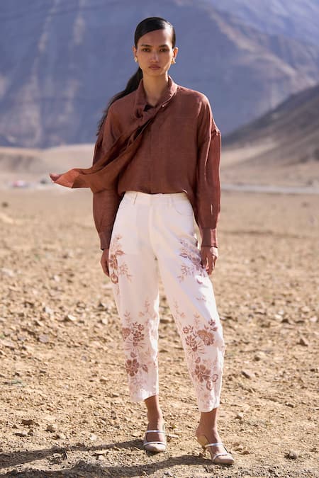 Shop Dash And Dot Brown Linen, Silk Collared Silk-linen Tie-knot Shirt at Aza Fashions Shop_Dash And Dot_Brown Linen, Silk Collared Silk-linen Tie-knot Shirt _at_Aza_Fashions