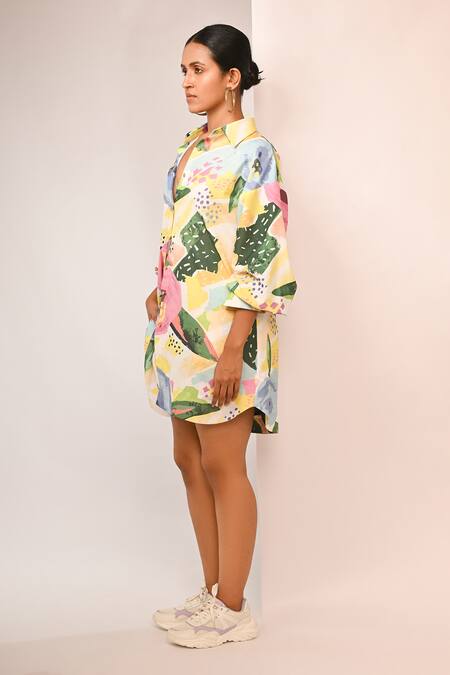 Shop_Rimi Nayak_Multi Color Polyester, Rayon Multicolour Floral Printed Box Pleated Shorts _Online_at_Aza_Fashions