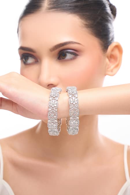 Samyukta Singhania Silver American Diamond Bangles Set 