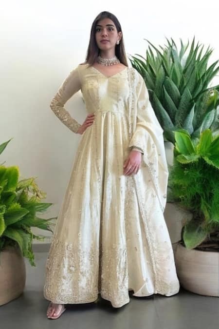 Buy Label Lila Ivory Silk Embroidery V-neck Designer Anarkali Set Buy_Label Lila_Ivory Silk Embroidery V-neck Designer Anarkali Set