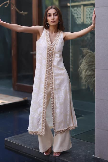 Nazar By Indu Ivory Cotton, Jacquard Embroidery V-neck Kurta Pant Set 