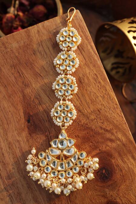 Buy_Paisley Pop_Gold Plated Kundan And Pearls Maangtikka _Online_at_Aza_Fashions