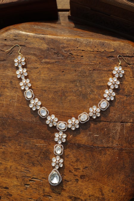 Paisley Pop Floral Victorian Polki Mathapatti 