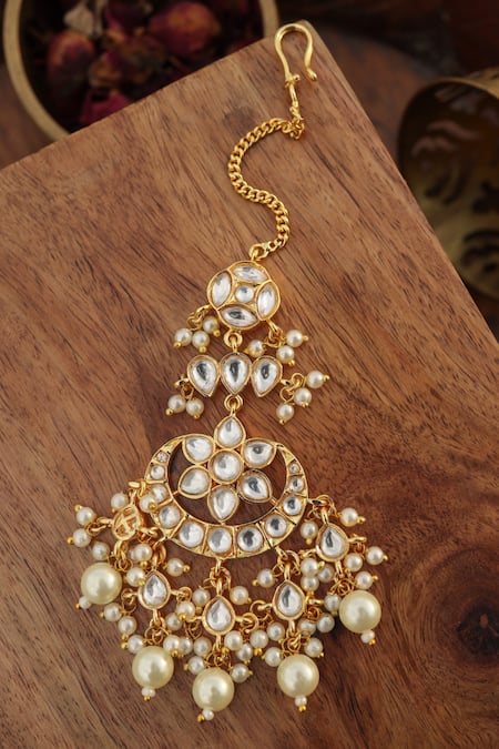 Paisley Pop Kundan Maangtikka with Pearls 
