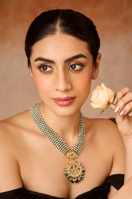 Buy_Paisley Pop_Green Kundan Necklace _Online_at_Aza_Fashions