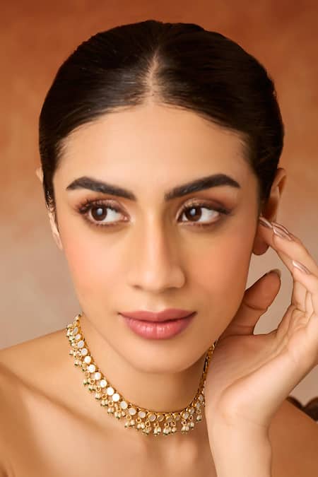 Paisley Pop_White Mother Of Pearl Choker Necklace _Online_at_Aza_Fashions