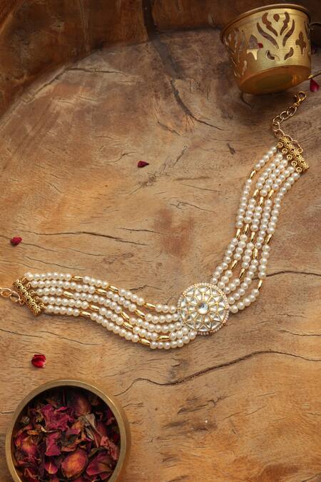 Buy_Paisley Pop_Gold Plated Kundan And Pearl Choker Necklace _Online_at_Aza_Fashions