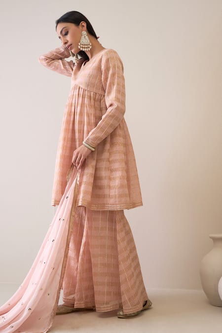 Shop Roohbyridhimaa Peach Silk Organza, Silk, Chanderi Dillagi Hand Embroidered Kurta Gharara Set Online at Aza Fashions Shop_Roohbyridhimaa_Peach Silk Organza, Silk, Chanderi Dillagi Hand Embroidered Kurta Gharara Set _Online_at_Aza_Fashions