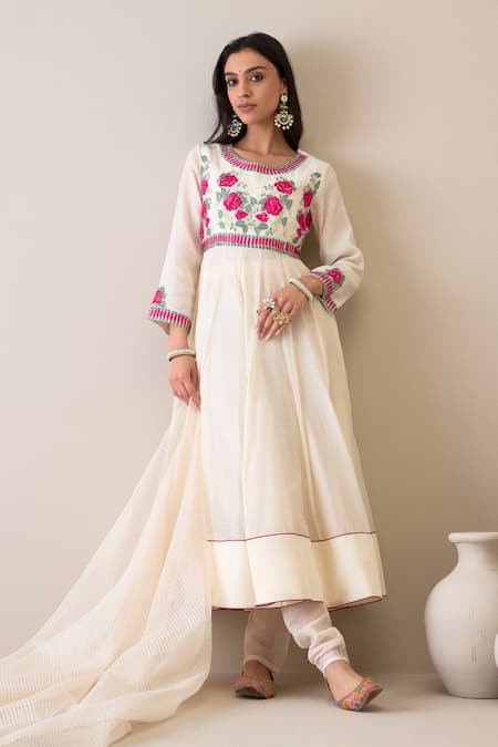 Buy Roohbyridhimaa Off White Chanderi, Silk Embroidery Round Neck Uzma Anarkali Set Online at Aza Fashions Buy_Roohbyridhimaa_Off White Chanderi, Silk Embroidery Round Neck Uzma Anarkali Set _Online_at_Aza_Fashions