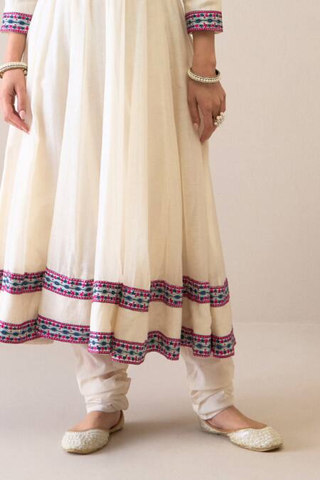 Shop_Roohbyridhimaa_Off White Chanderi Embroidery Round Neck Maryam Floral Jacket Anarkali Set 