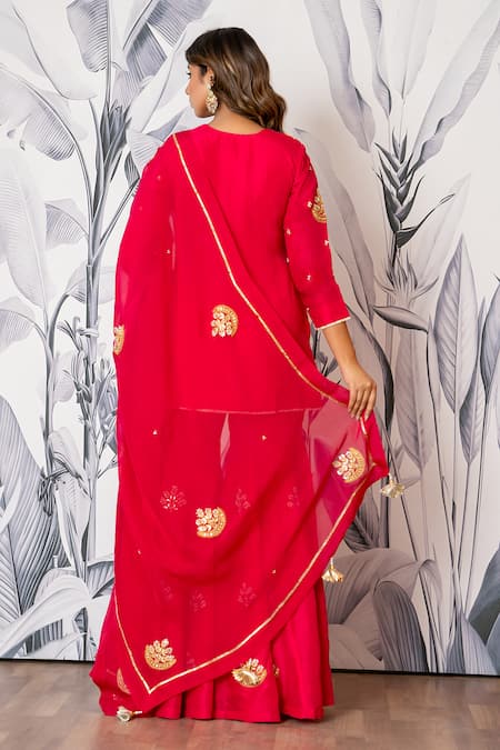 Yuvraani Jaipur Pink Embroidered Kurta Sharara Dupatta Set 