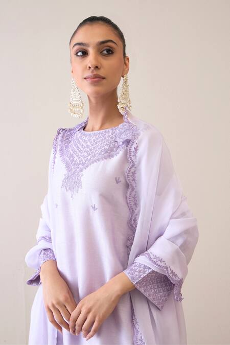 Roohbyridhimaa Purple Viscose, , Organza Embroidery Round Neck Areesha Kurta Pant Set Online at Aza Fashions Roohbyridhimaa_Purple Viscose, , Organza Embroidery Round Neck Areesha Kurta Pant Set _Online_at_Aza_Fashions