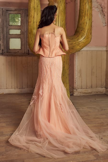 PIRI INDIA Peach Tulle Embroidered Blouse & Lehenga Set 