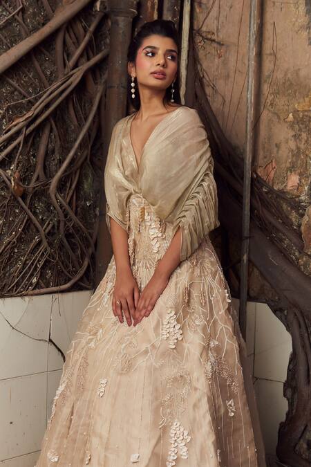 Shop_PIRI INDIA_Gold Organza Embroidery, Tassels V-neck Lehenga Set 