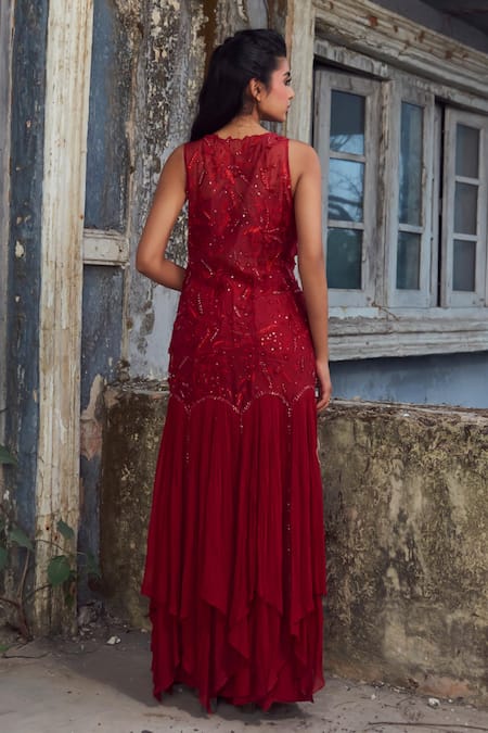 PIRI INDIA Deep Crimson Embroidered Set 
