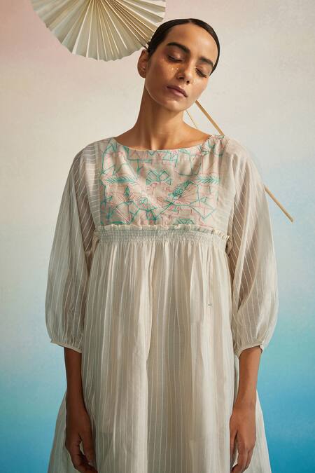 Ahmev Ivory Chanderi Cotton Embroidery Round Neck Hakanai Square Sleeve Top at Aza Fashions Ahmev_Ivory Chanderi Cotton Embroidery Round Neck Hakanai Square Sleeve Top _at_Aza_Fashions