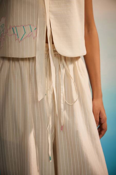 Ahmev_Ivory Chanderi Round Neck Reversible Vest _at_Aza_Fashions